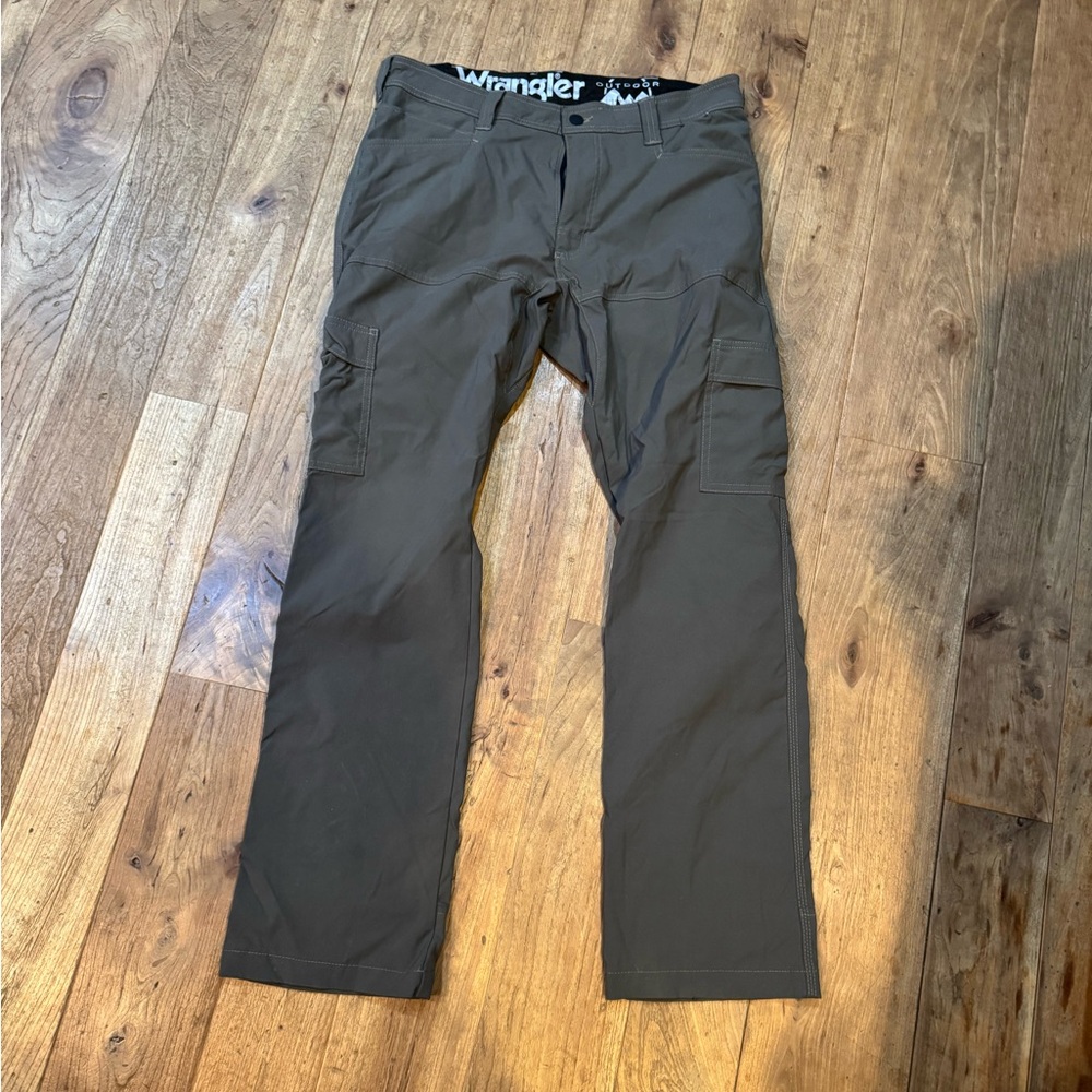Men’s Wrangler Outdoor Pants